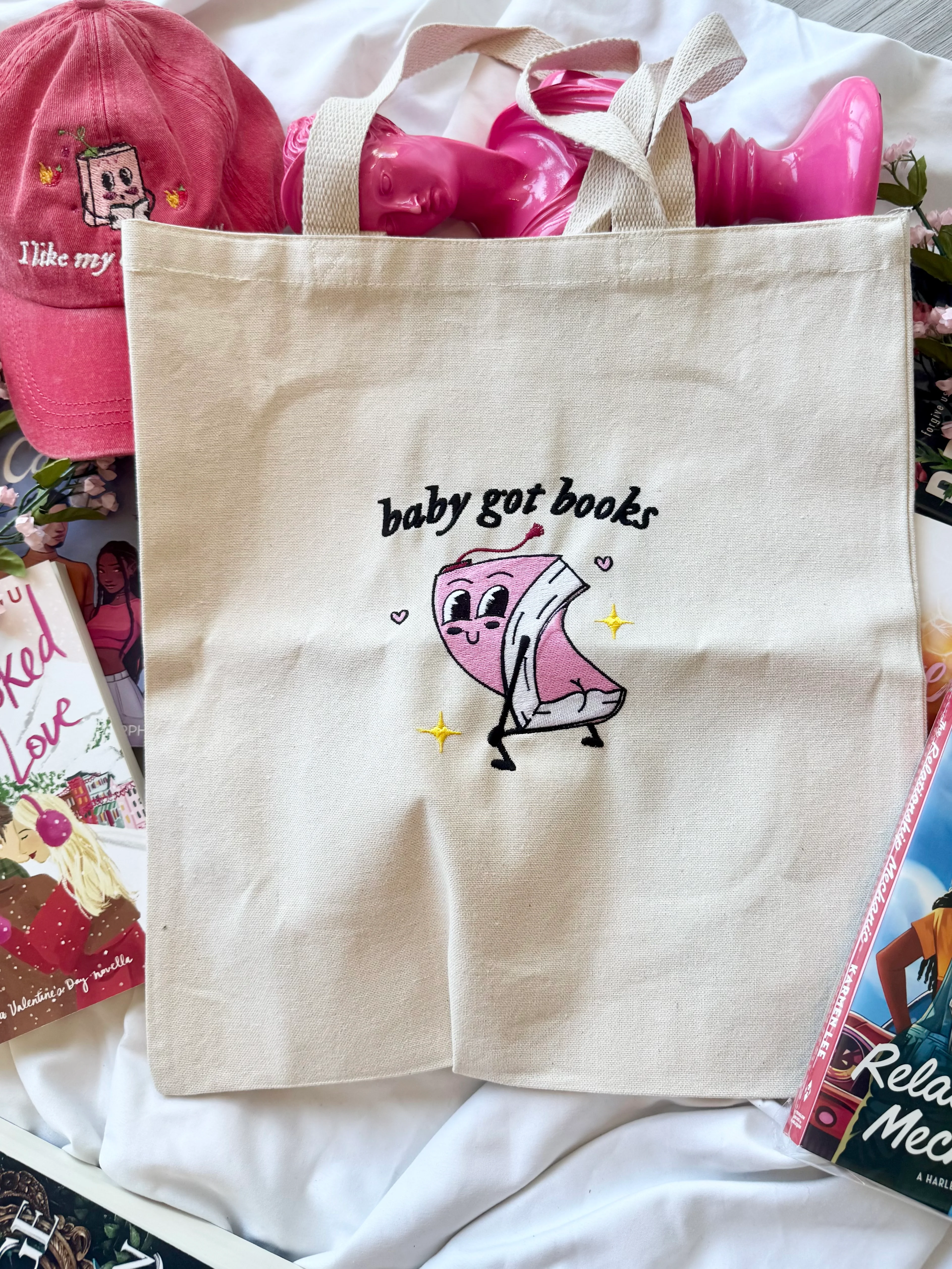 Scribbles Embroidered Tote-bag - Image 3